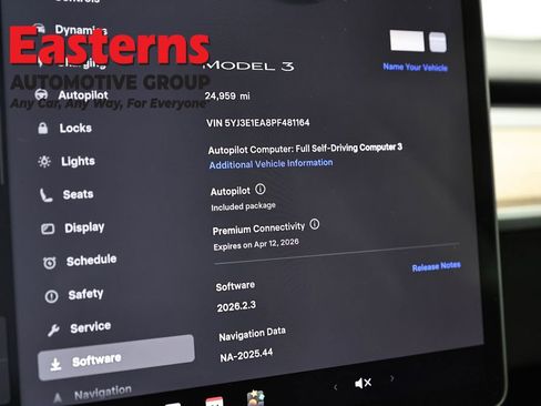 Used 2023 Tesla Model 3 Standard Range image 18