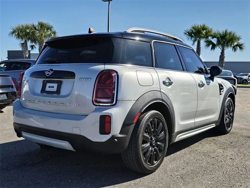 Used 2021 MINI Cooper Countryman Oxford Edition image 5