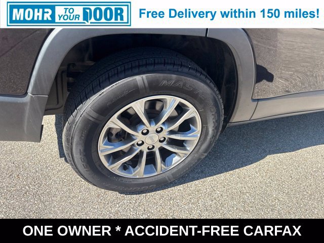 Used 2021 Jeep Cherokee Latitude Lux w/ Comfort/Convenience Group AWD/4WD image 43