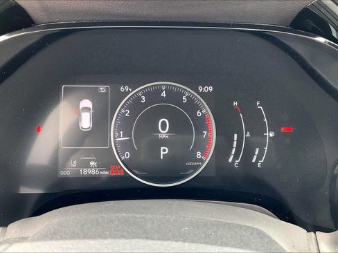 Used 2024 Lexus RX 350 Premium w/ Accessory Package (Z1) image 23