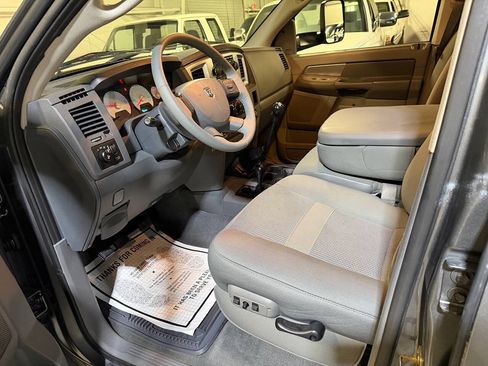 Used 2007 Dodge Ram 3500 Truck SLT w/ Quad Cab Big Horn Value Group AWD/4WD image 4