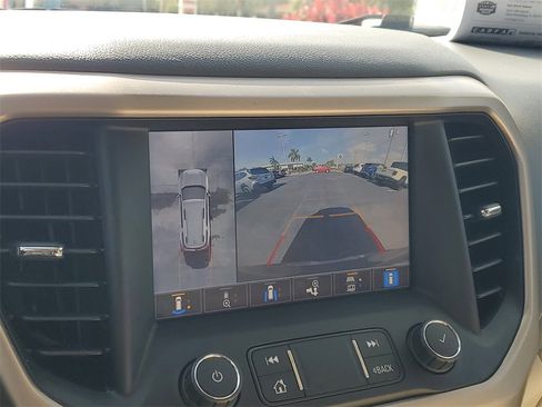 Used 2021 GMC Acadia Denali w/ Denali Ultimate Package image 24