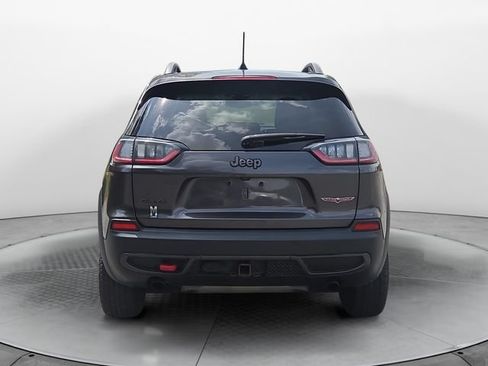 Used 2021 Jeep Cherokee Trailhawk w/ Sun, Sound & Nav Group AWD/4WD image 4