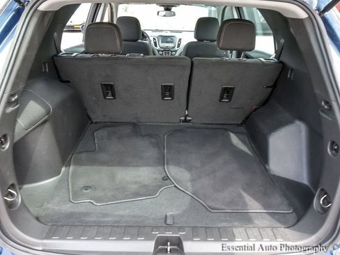 Used 2024 Chevrolet Equinox LS FWD image 21