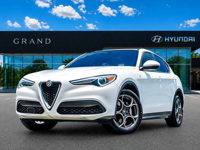 Used 2023 Alfa Romeo Stelvio Ti