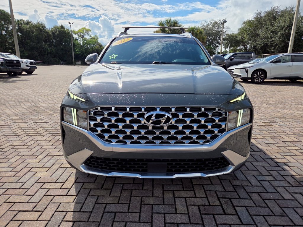 Used 2022 Hyundai Santa Fe SEL w/ Convenience + Premium Package AWD/4WD image 2