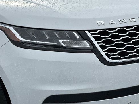 Used 2019 Land Rover Range Rover Velar image 12