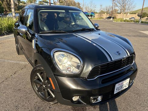 Used 2011 MINI Cooper Countryman S image 5