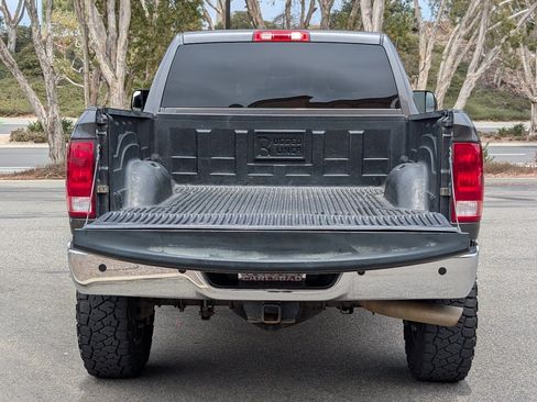 Used 2016 RAM 3500 Tradesman w/ Chrome Appearance Group AWD/4WD image 9