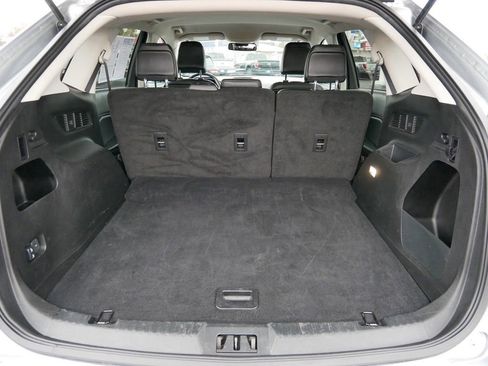 Certified 2024 Ford Edge SEL image 19