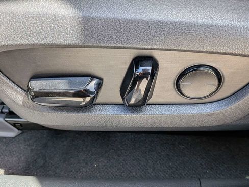 Used 2024 Lexus RX 350 Premium w/ Convenience Package image 16