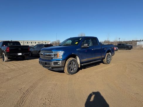Used 2018 Ford F150 XLT w/ Equipment Group 302A Luxury image 3