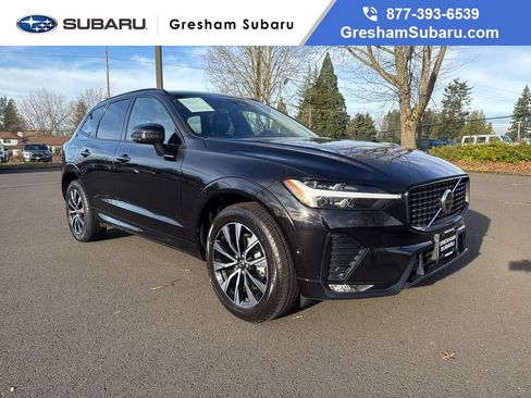 Used 2023 Volvo XC60 B5 Plus image 1