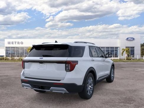 New 2026 Ford Explorer Platinum RWD image 8