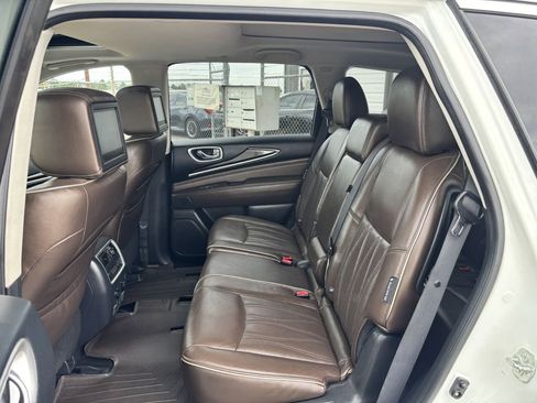 Used 2018 INFINITI QX60 Luxe w/ Deluxe Technology Package image 17