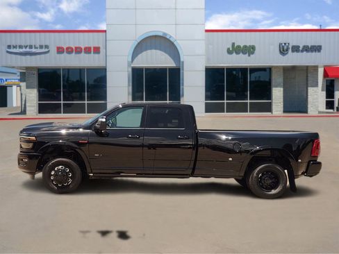 New 2026 RAM 3500 Limited AWD/4WD image 3