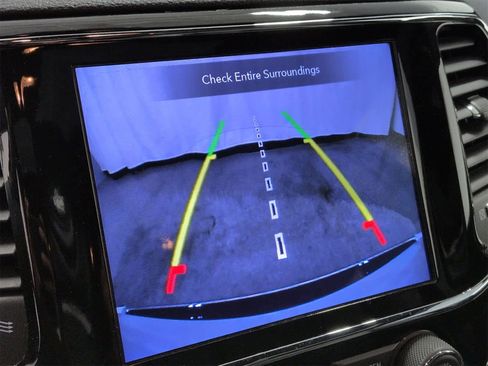 Certified 2020 Jeep Grand Cherokee Limited w/ Premium Lighting Group image 30