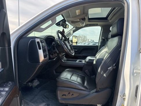 Used 2019 GMC Sierra 2500 Denali w/ Duramax Plus Package image 10