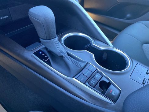 Used 2022 Toyota Camry LE w/ Cold Weather Package image 19