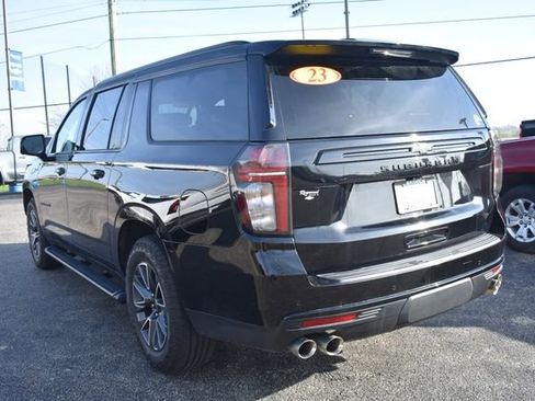 Used 2023 Chevrolet Suburban Z71 w/ Z71 Off-Road Package image 5