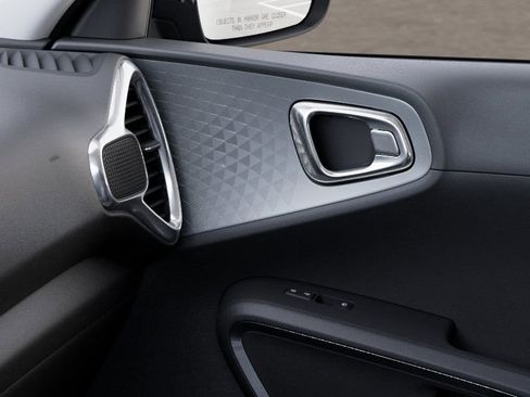 New 2025 Kia Soul LX image 25