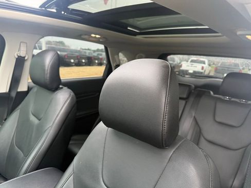 Used 2018 Ford Edge Titanium w/ Equipment Group 301A image 25