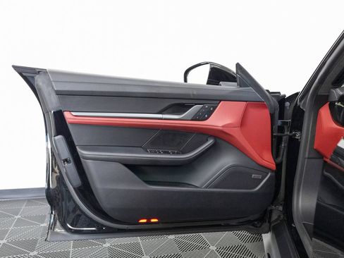 Certified 2024 Porsche Taycan GTS AWD/4WD image 12
