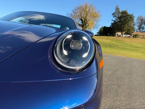 Certified 2025 Porsche 911 Carrera image 13