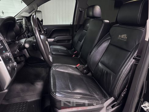 Used 2017 Chevrolet Silverado 1500 LT w/ All Star Edition AWD/4WD image 33
