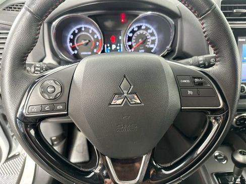 Used 2023 Mitsubishi Outlander Sport LE image 19