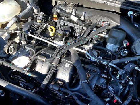 Used 2021 Lincoln Corsair AWD w/ Equipment Group 101A image 27