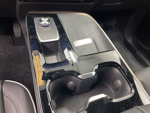 New 2026 Buick Enclave Avenir w/ Super Cruise Package FWD image 19