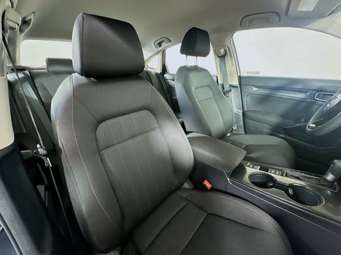 Used 2025 Honda Civic LX image 25
