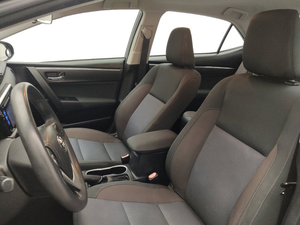 Used 2019 Toyota Corolla LE FWD image 17