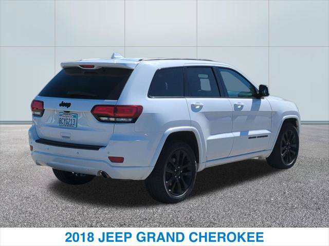 Used 2018 Jeep Grand Cherokee Altitude RWD image 7