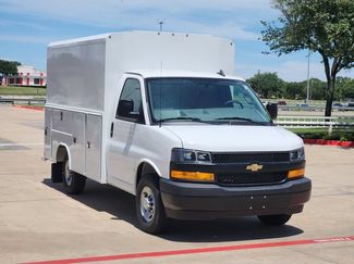 New 2025 Chevrolet Express 3500 w/ Power Convenience Package RWD video 2