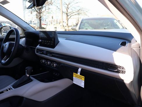 New 2026 Honda HR-V EX-L image 9