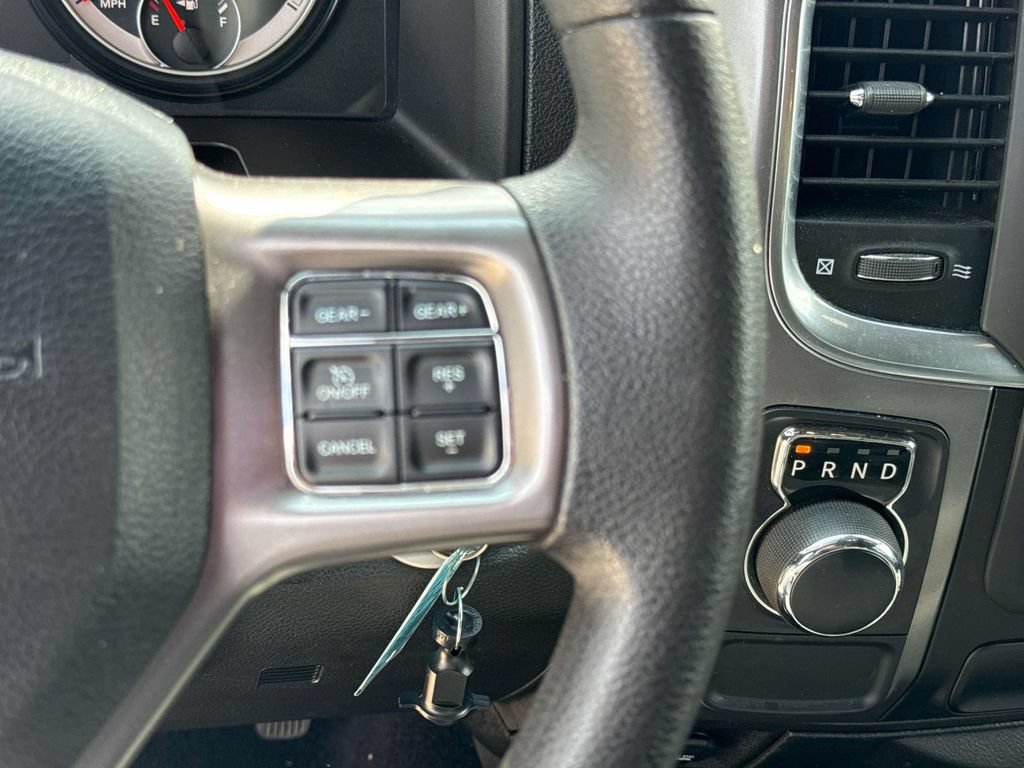 Used 2024 RAM 1500 Warlock RWD image 21