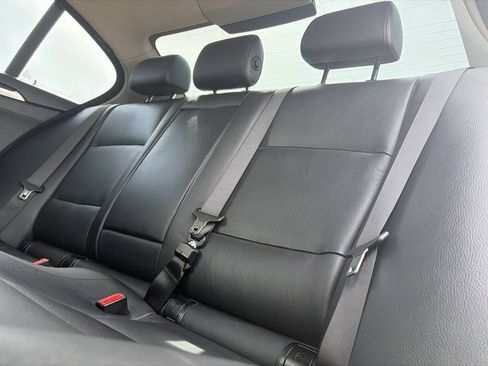 Used 2014 BMW 550i Sedan RWD image 13