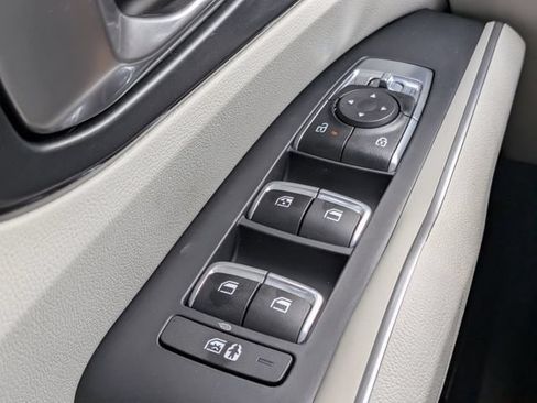 Used 2026 Kia Sorento S FWD image 22