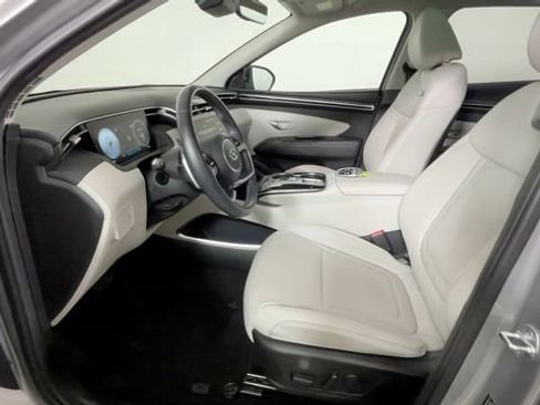 Certified 2023 Hyundai Tucson Limited AWD/4WD image 19