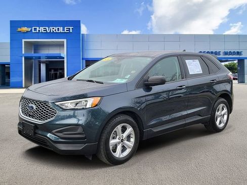 Used 2024 Ford Edge SE w/ Cargo Accessory Package image 2