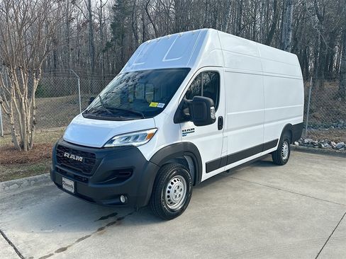 Used 2024 RAM ProMaster 3500 w/ Delivery Van Package image 3