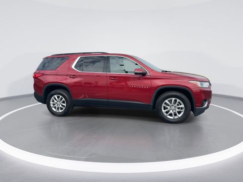 Used 2019 Chevrolet Traverse LT image 10