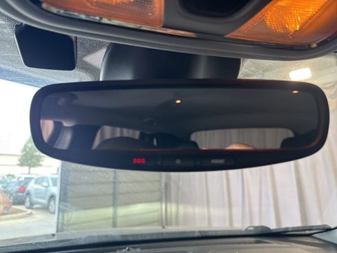 Used 2019 Jeep Cherokee Limited w/ Technology Group image 23