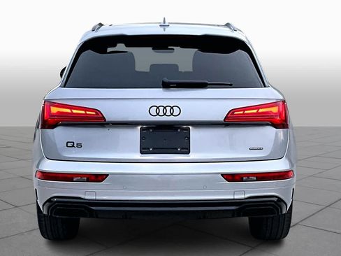 Used 2024 Audi Q5 2.0T Prestige w/ Prestige Package image 5
