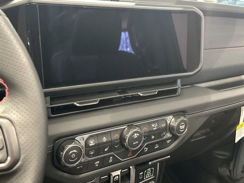 New 2026 Jeep Wrangler Unlimited Rubicon 392 image 27