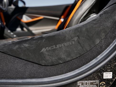 Used 2020 McLaren 720S Performance image 40