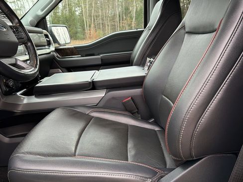 Used 2021 Ford F150 Lariat w/ Equipment Group 502A High image 17