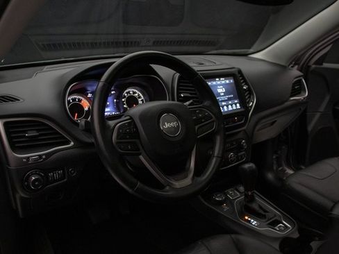 Used 2021 Jeep Cherokee Latitude Lux w/ Sun & Sound Group image 23